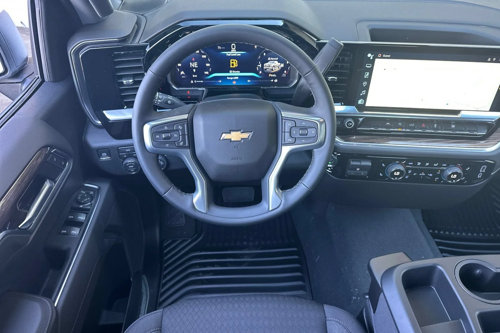 New 2026 Summit White Chevrolet LT (2FL) image 14