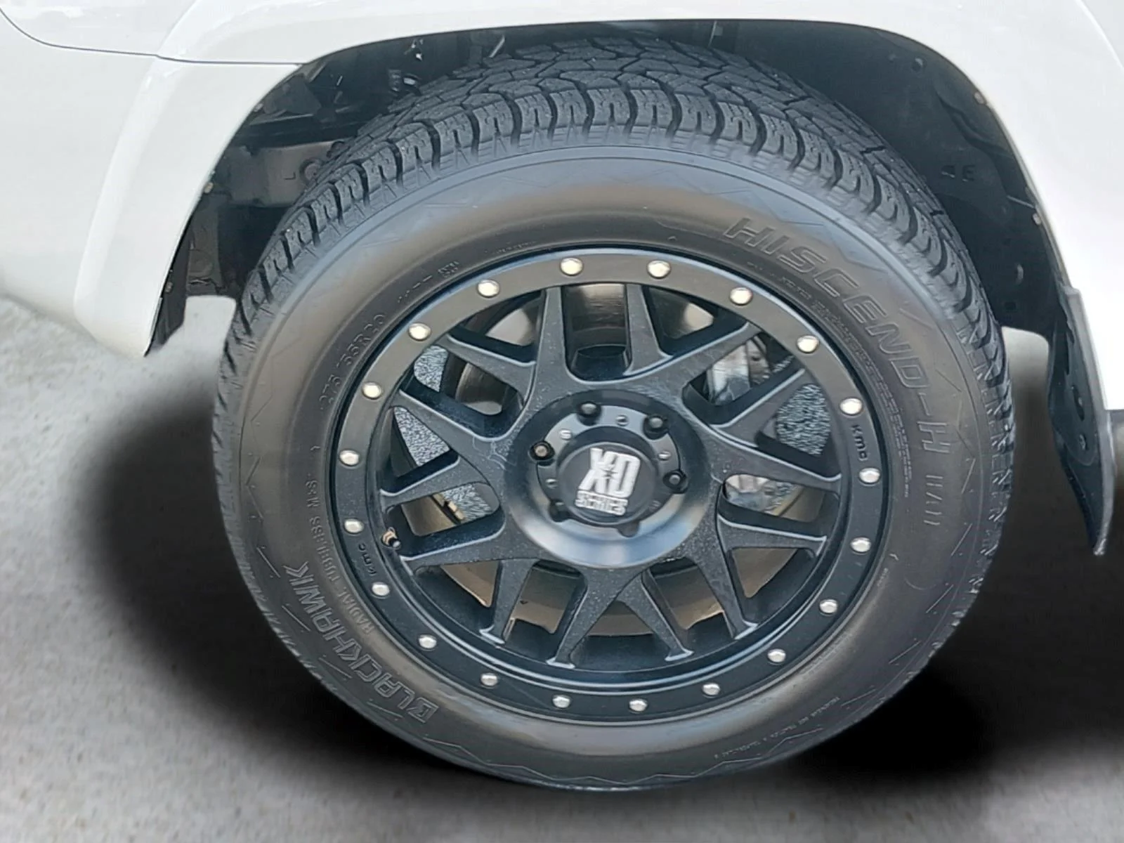 Used 2019 Super White Toyota SR5 image 11