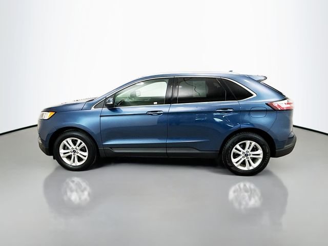 Used 2019 Blue Ford SEL image 4