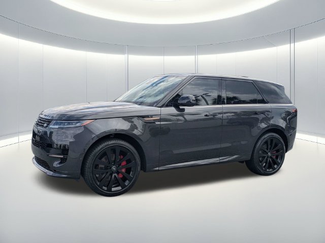 Used 2024 Gray Land Rover Dynamic SE image 1