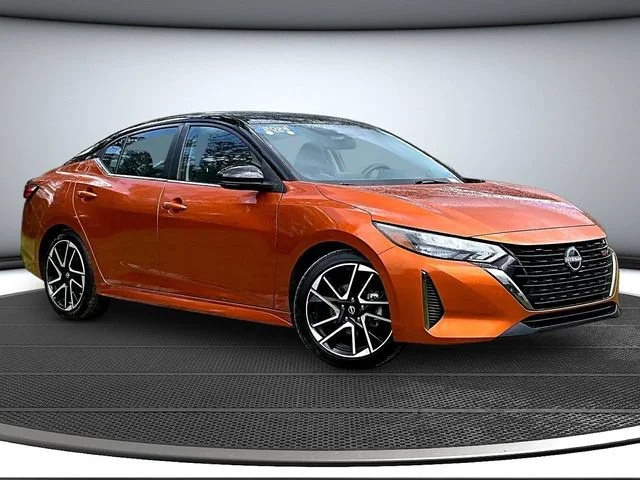 Used 2025 Blue Nissan SR image 3