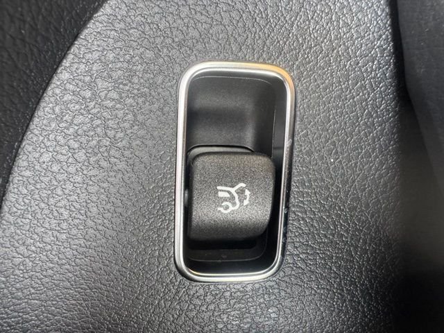 Certified Used 2025  Mercedes-Benz GLS 450 image 11