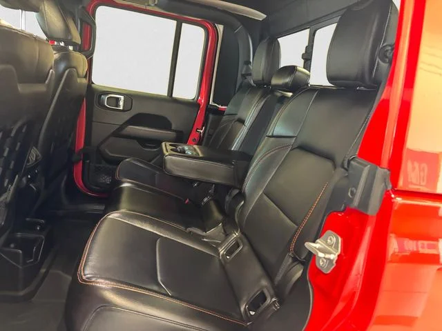 Used 2020 Red Clearcoat Jeep Mojave image 14