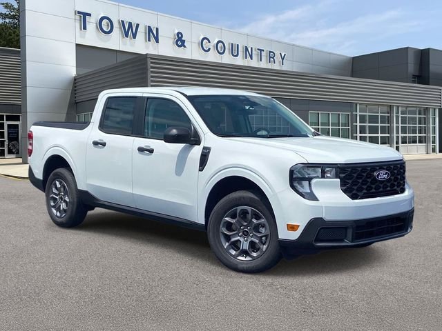 New 2026 Oxford White Ford XLT image 1