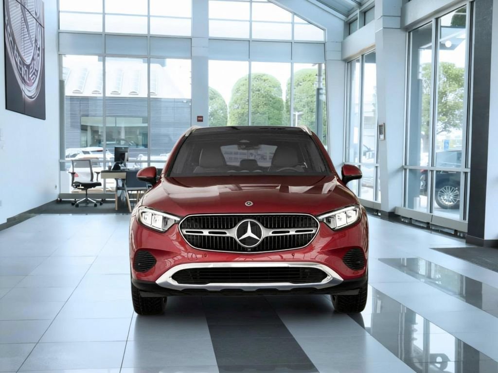 New 2026 MANUFAKTUR Patagonia Red Metallic Mercedes-Benz GLC 300 image 48