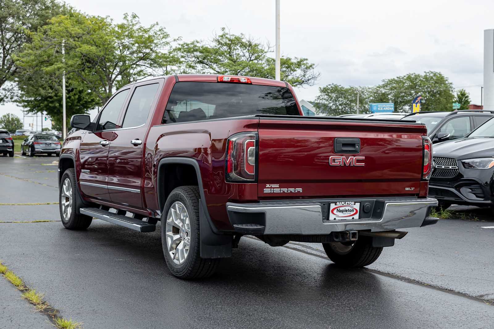 Used 2017 Crimson Red Tintcoat GMC SLT image 5