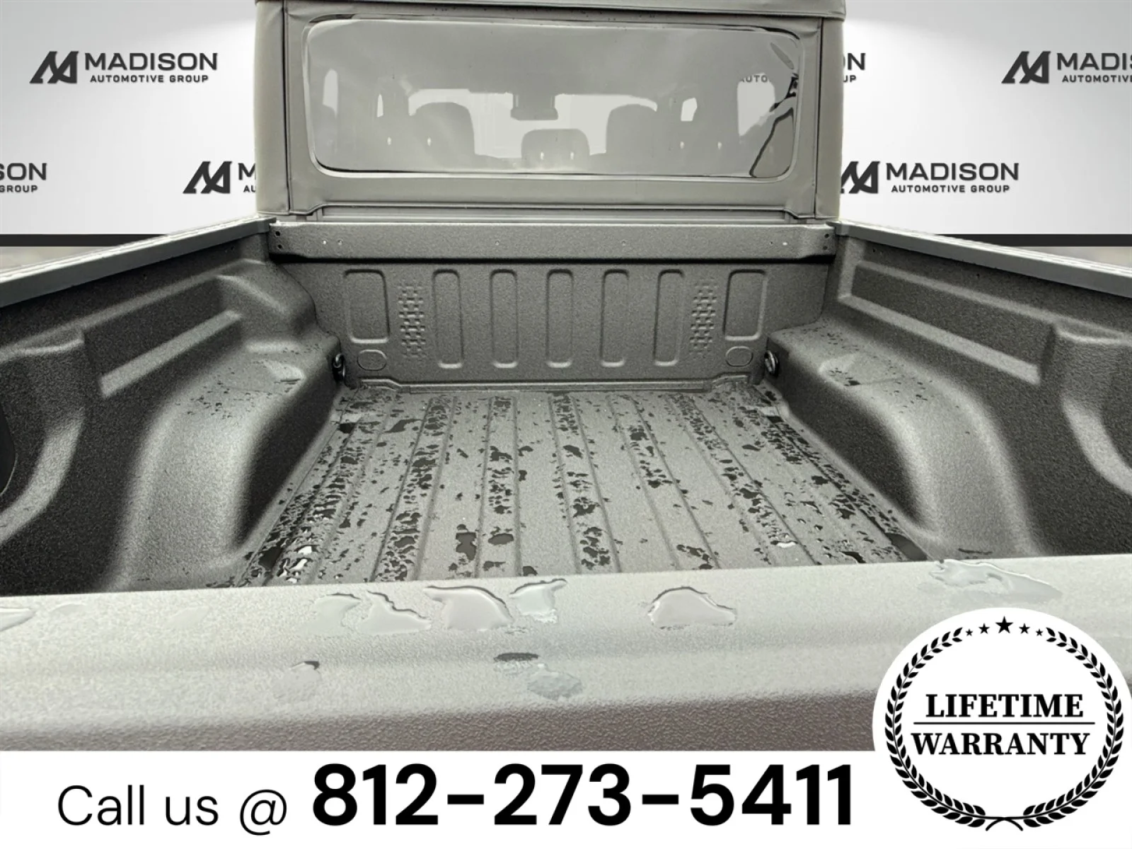 New 2025 Bright White Clearcoat Jeep Rubicon image 24