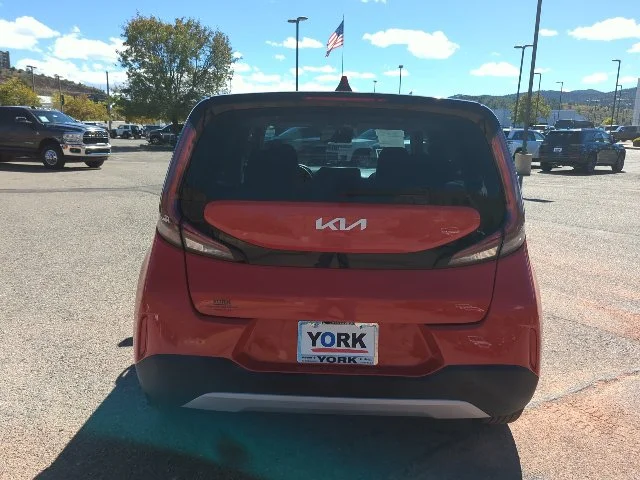 Used 2024 Red Kia LX image 5