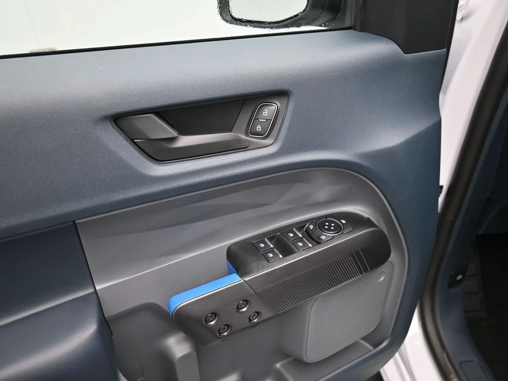 New 2025 White Ford Lobo Standard image 10