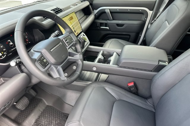 New 2026 Borasco Grey Land Rover X-Dynamic SE image 9