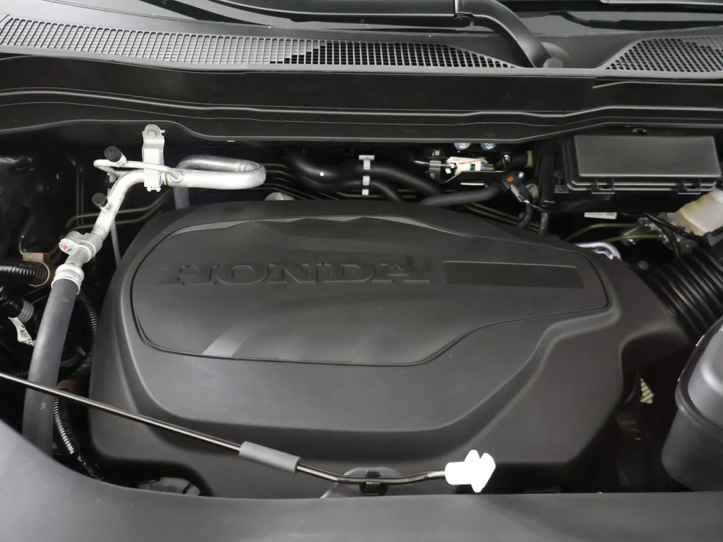 New 2026 Crystal Black Pearl Honda RTL image 10