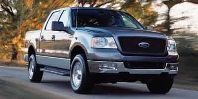 Used 2004 Red Ford XLT image 1