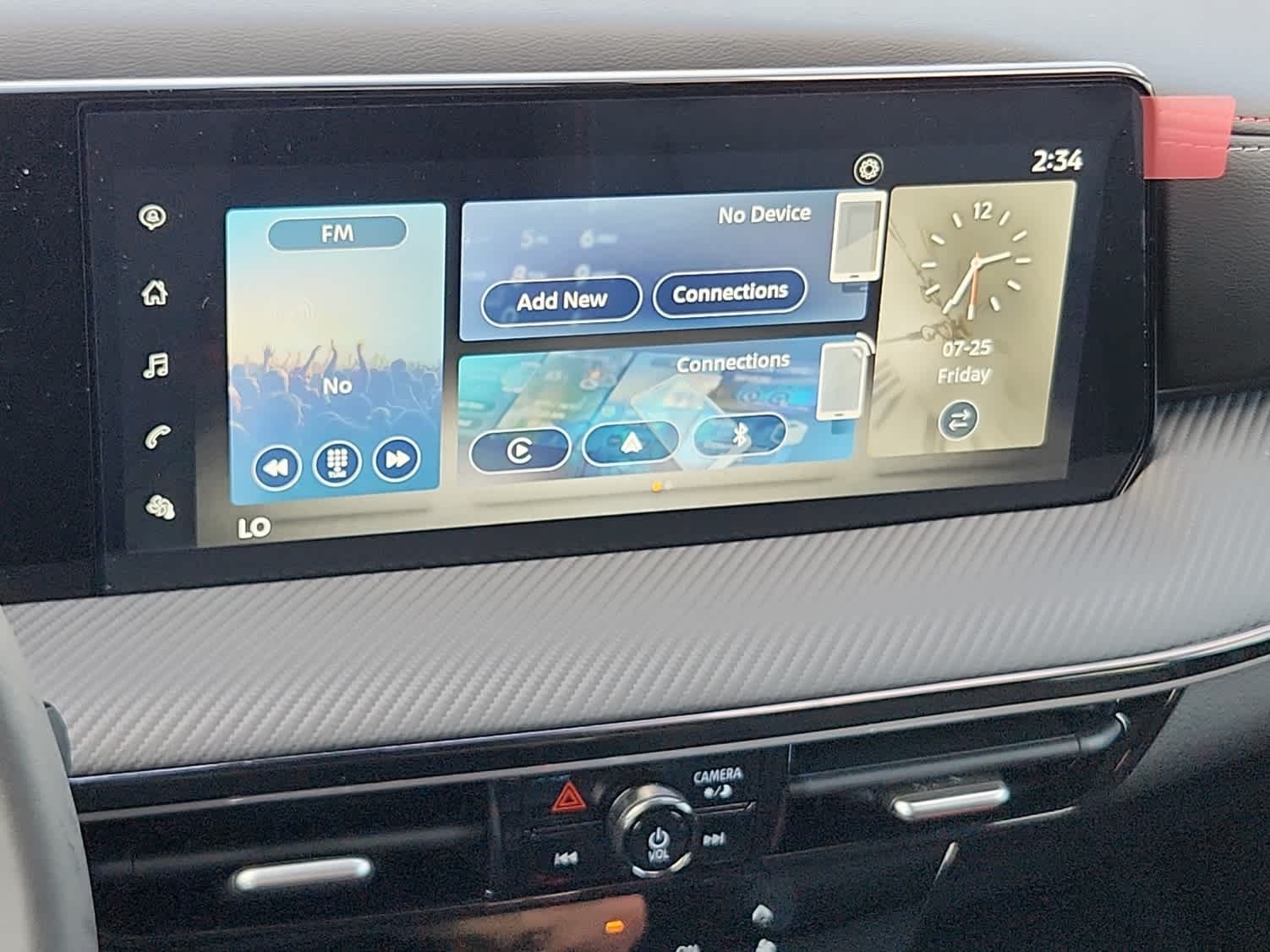 2025 Nissan Kicks SR - Photo 13