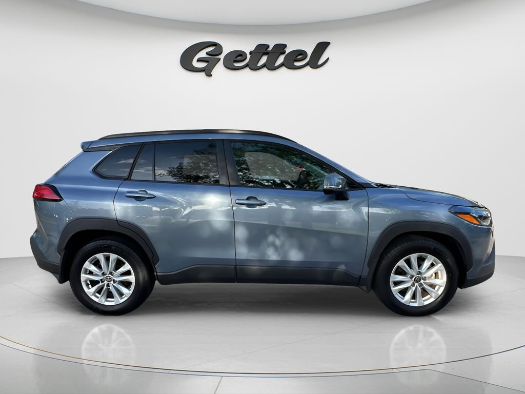 Certified Used 2024  Toyota LE image 4
