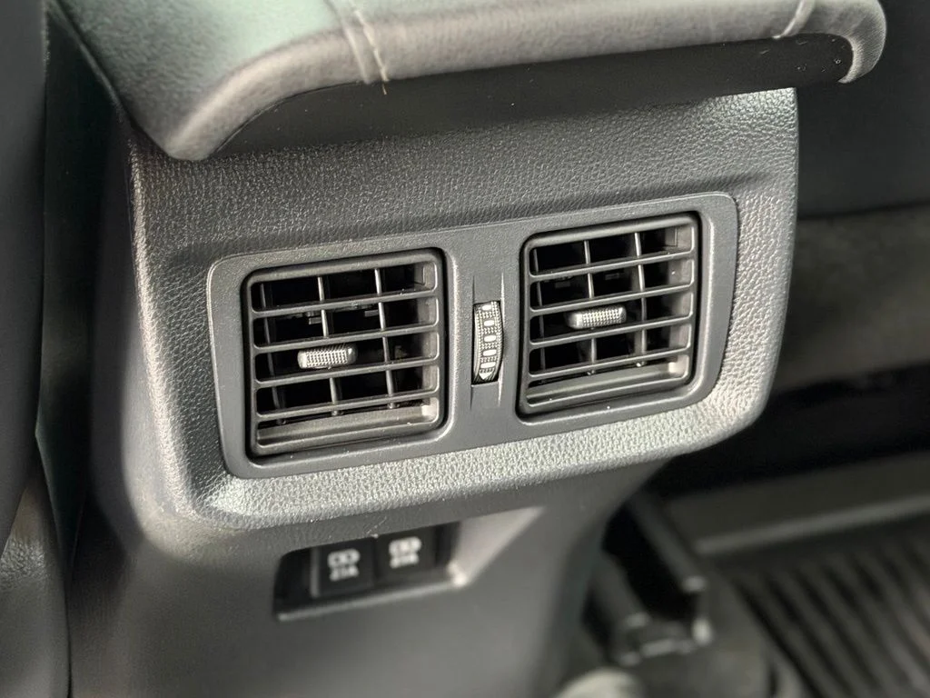 Used 2021 Black Toyota XLE image 9