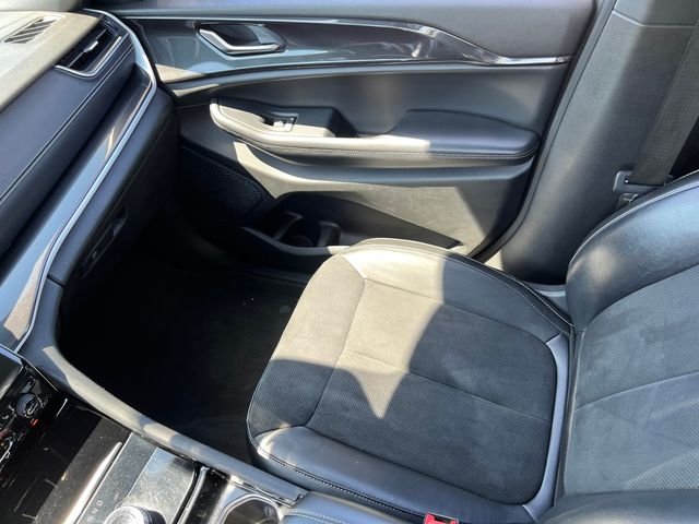 Certified Used 2023 Silver Jeep Altitude X image 17