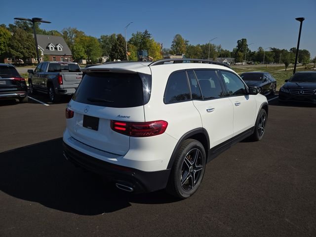 Certified Used 2024 White Mercedes-Benz GLB 250 image 3