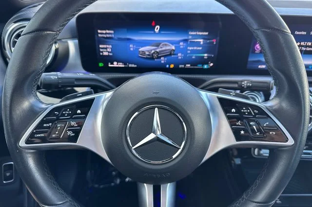 Used 2025  Mercedes-Benz CLA 250 image 25
