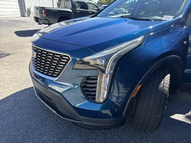 Used 2019 Blue Cadillac Luxury image 32