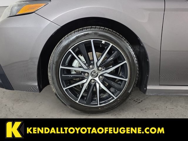 Used 2022 Gray Toyota SE image 9