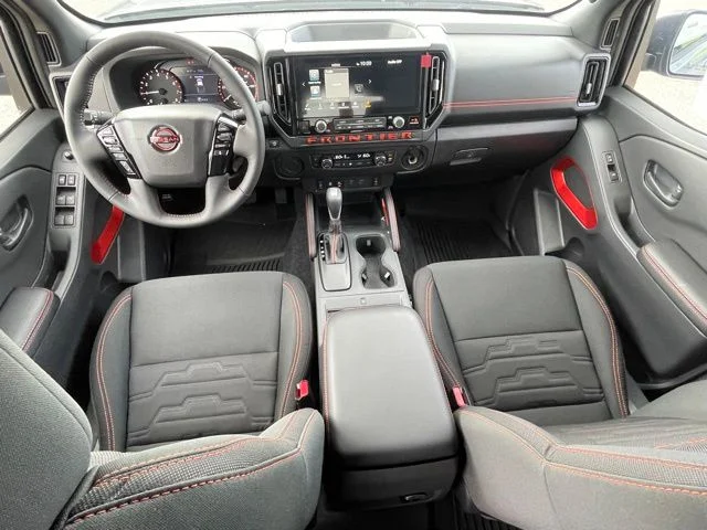 2026 Nissan Frontier PRO-X - Photo 2