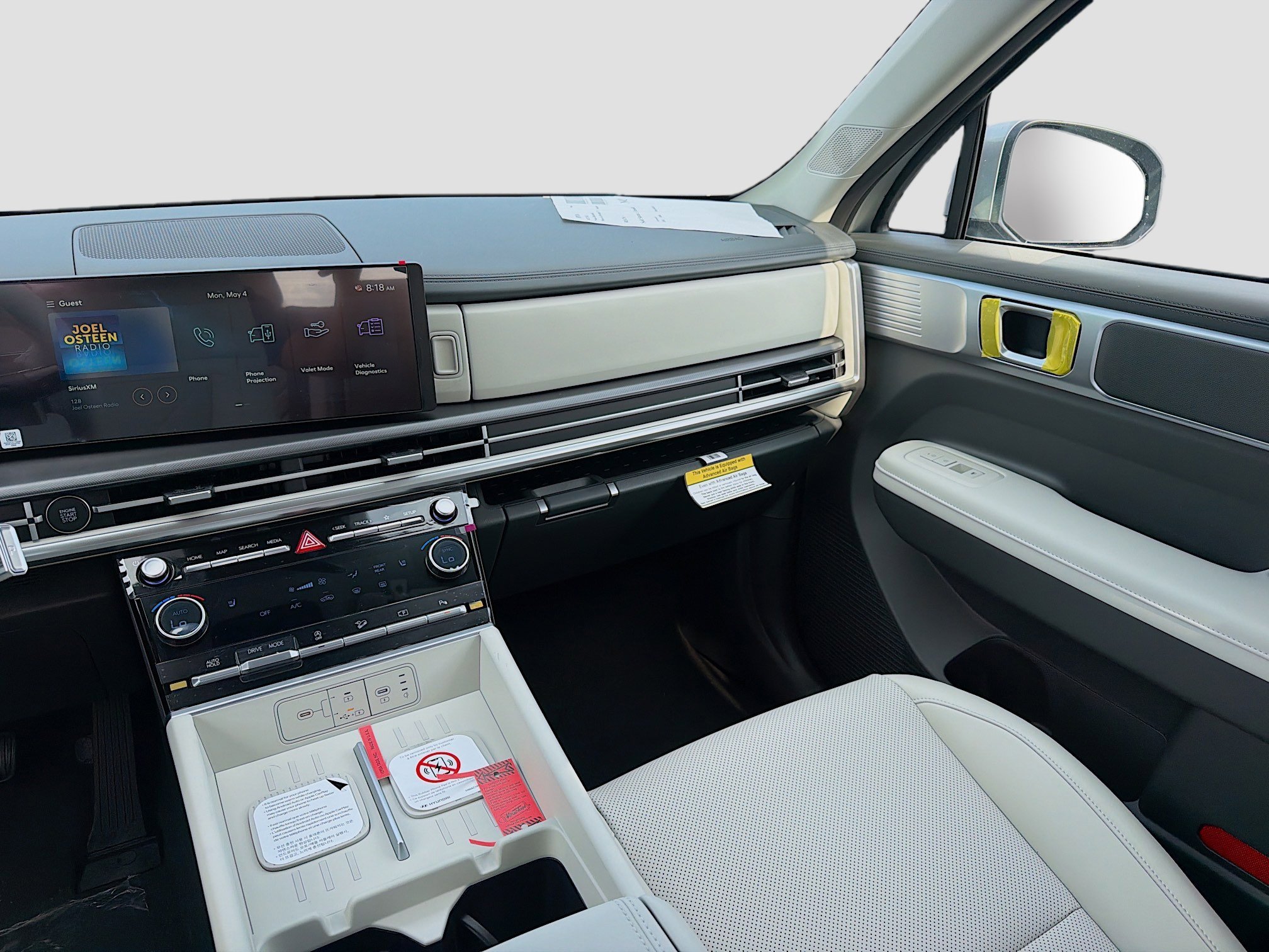 New 2026 Shimmering Silver Hyundai SEL FWD image 40