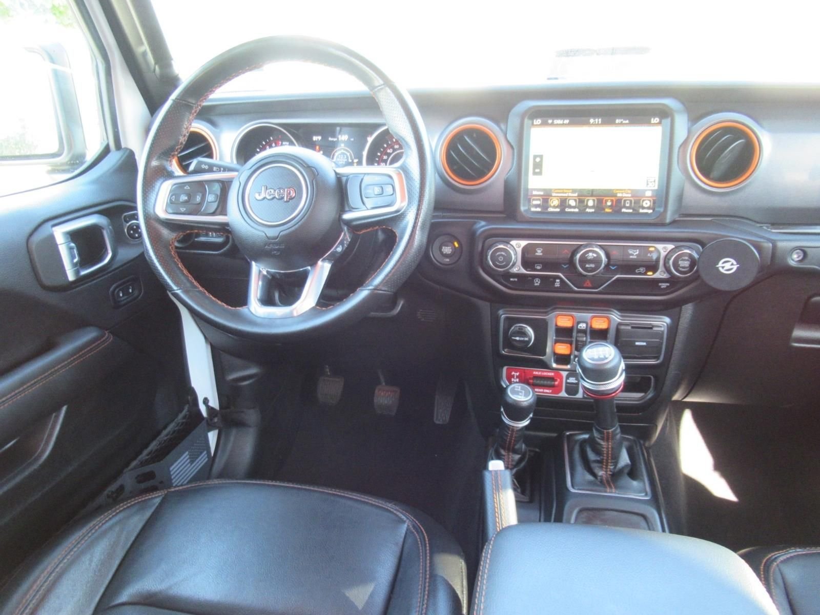 Used 2022 White Jeep Mojave image 16