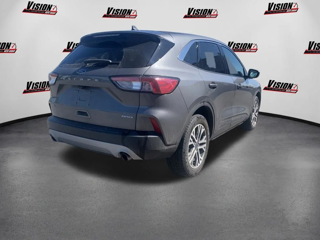 Used 2022 Gray Ford SEL image 4