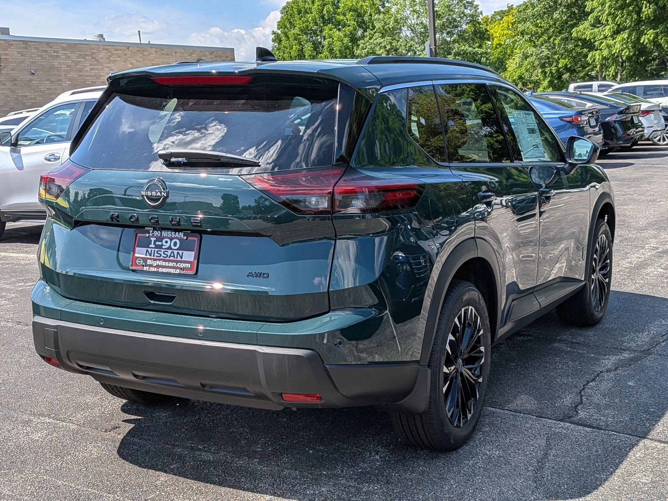 New 2026 Obsidian Nissan Dark Armor image 2