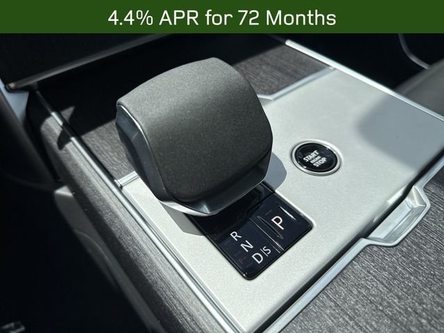 New 2026 Carpathian Grey LAND ROVER SE image 18