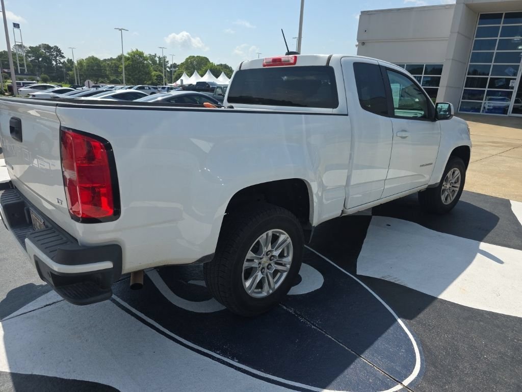 Used 2021 White Chevrolet LT image 6