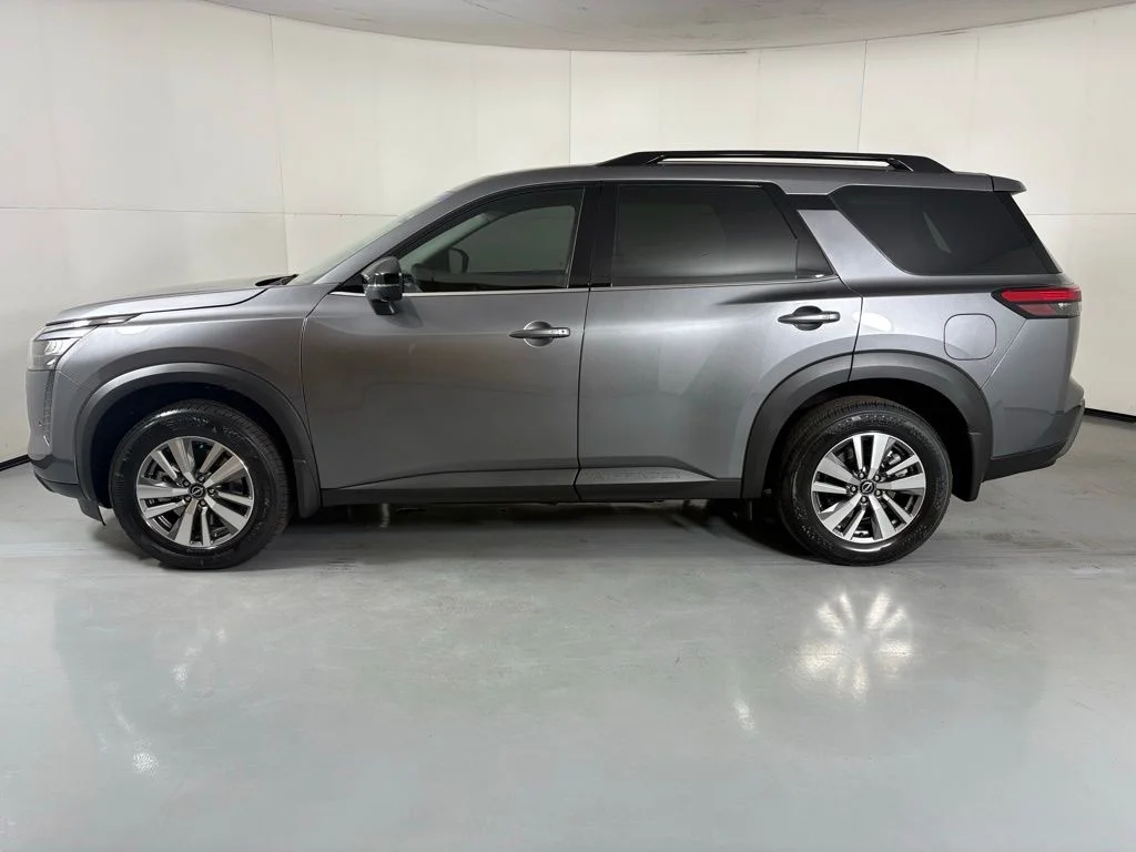 New 2026 Gun Metallic Nissan SL image 5