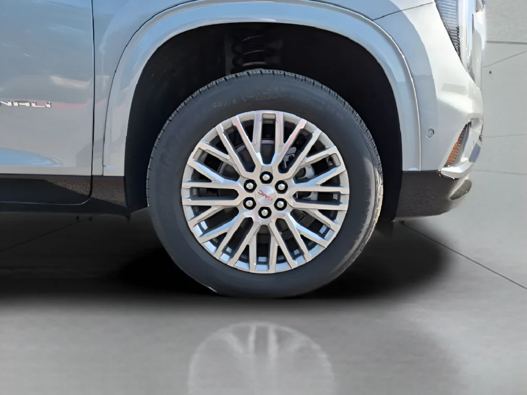 2026 GMC Acadia Denali - Photo 16