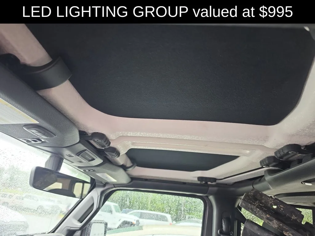 Used 2018 Gray Jeep Unlimited Rubicon image 8