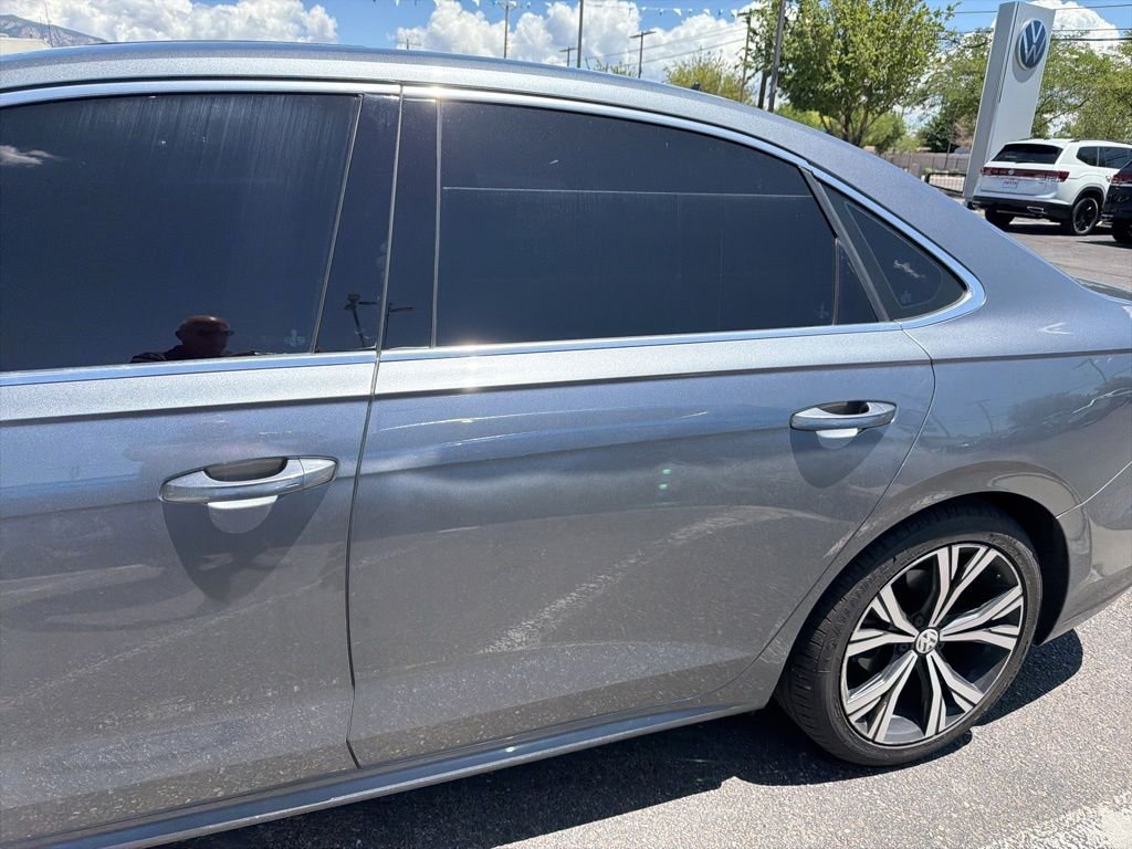 Used 2021 Gray Volkswagen 2.0T SE image 6