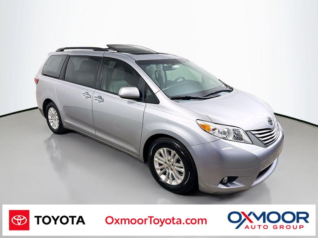 2015 Toyota Sienna XLE