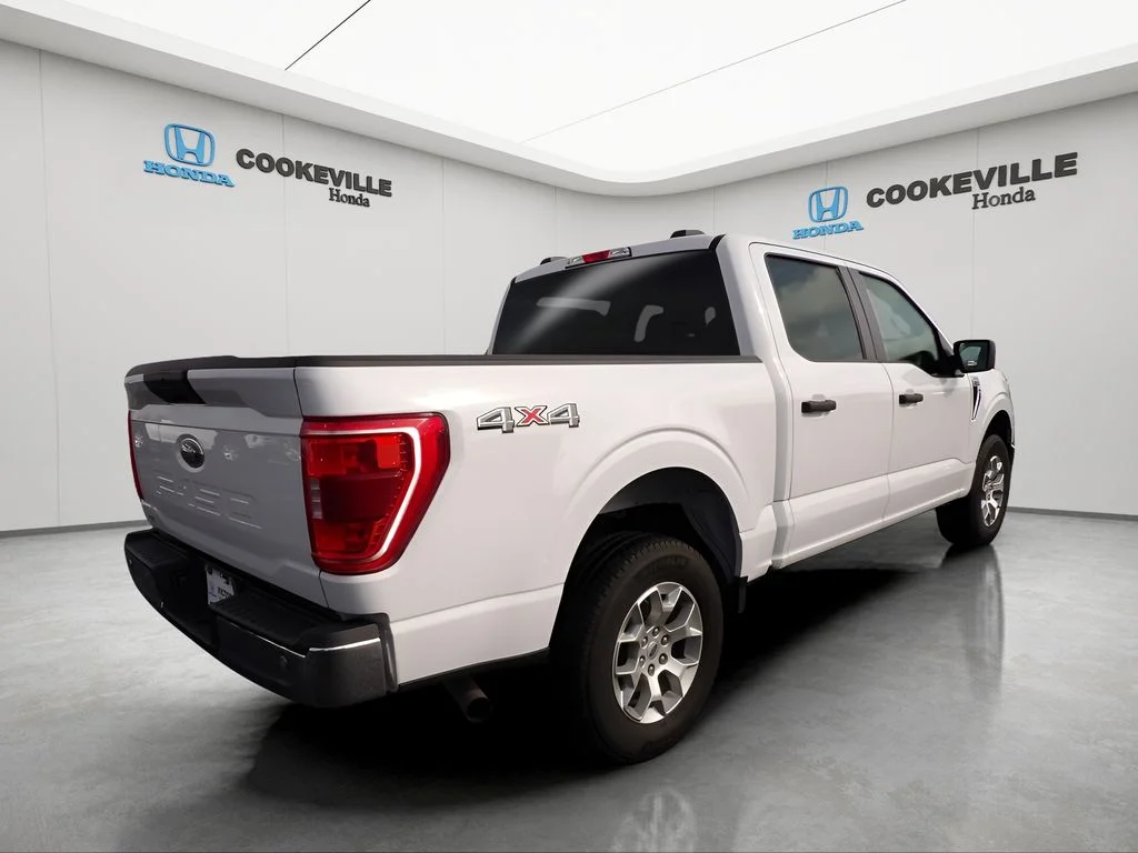 Used 2023 Oxford White Ford XLT image 7
