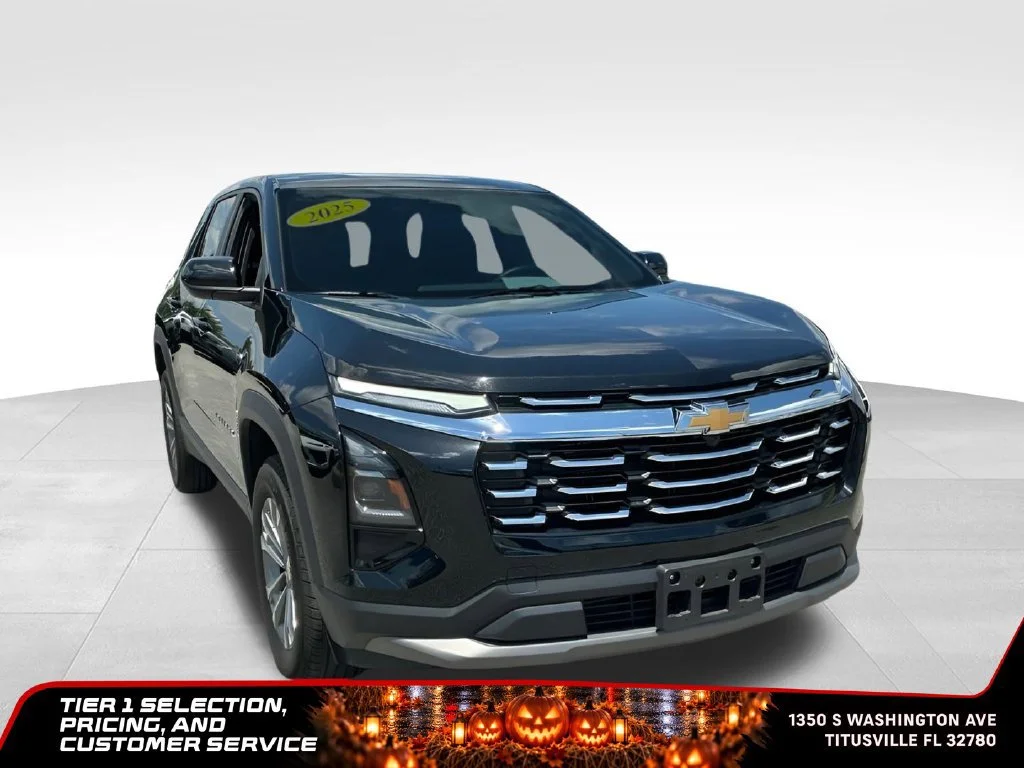 Used 2025 Mosaic Black Metallic Chevrolet LT image 15