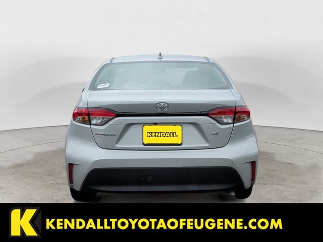 Used 2025 Silver Toyota LE image 4