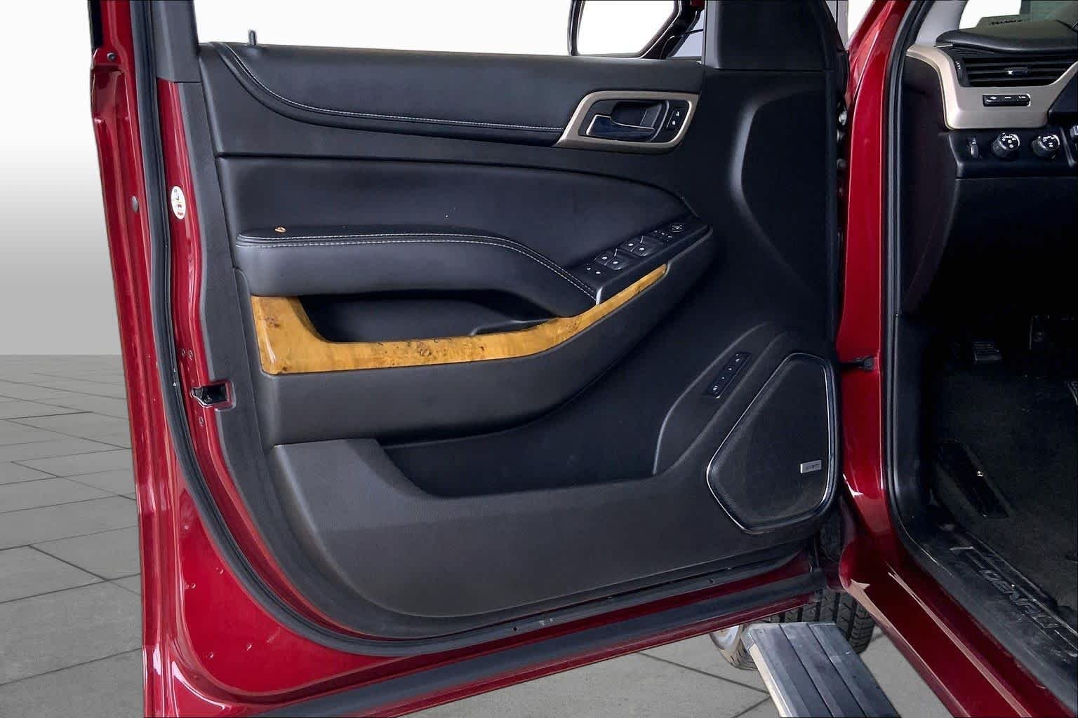Used 2017 Crimson Red Tintcoat GMC Denali image 22
