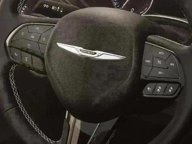 2026 Chrysler Pacifica Select - Photo 25