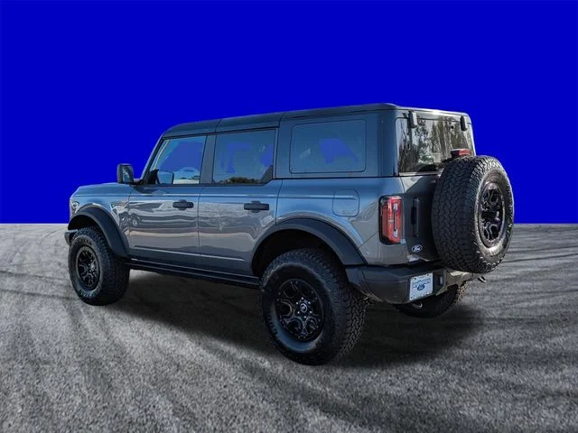 New 2026 Carbonized Gray Metallic Ford Badlands® image 6