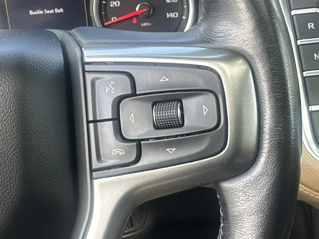 Used 2021 Gray Chevrolet Premier image 27