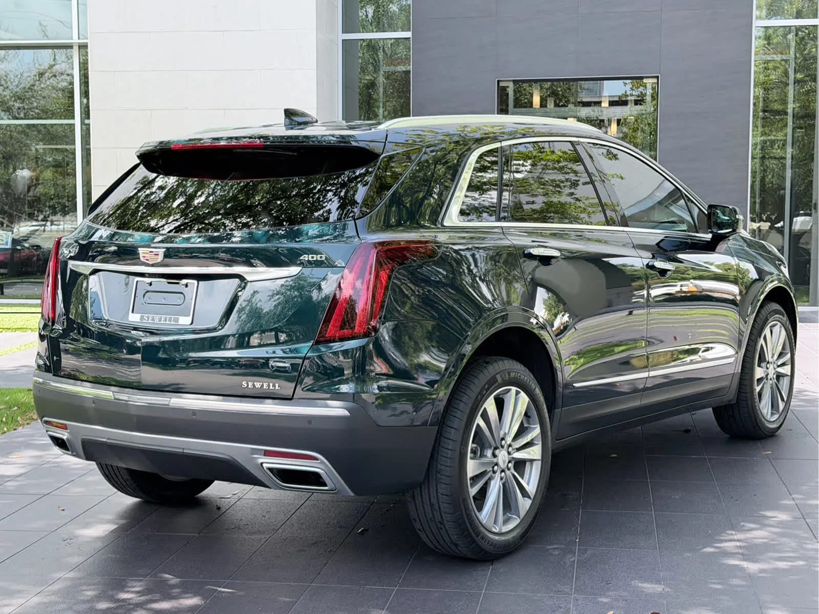 Certified Used 2025 Emerald Lake Metallic Cadillac Premium Luxury image 4