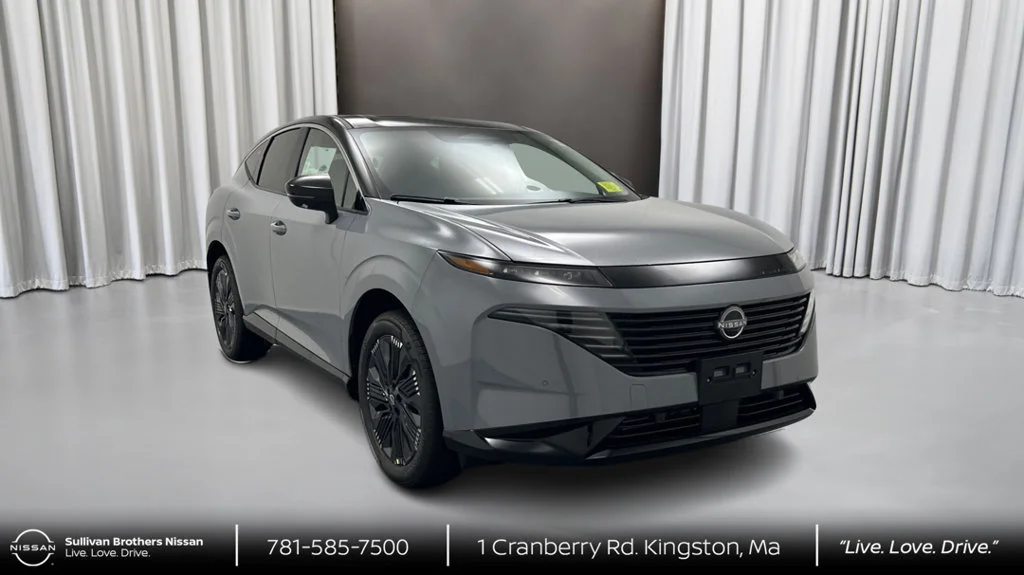 New 2027 Gray Nissan Platinum image 3