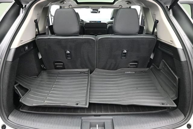 Used 2022  Acura 3.5L image 22