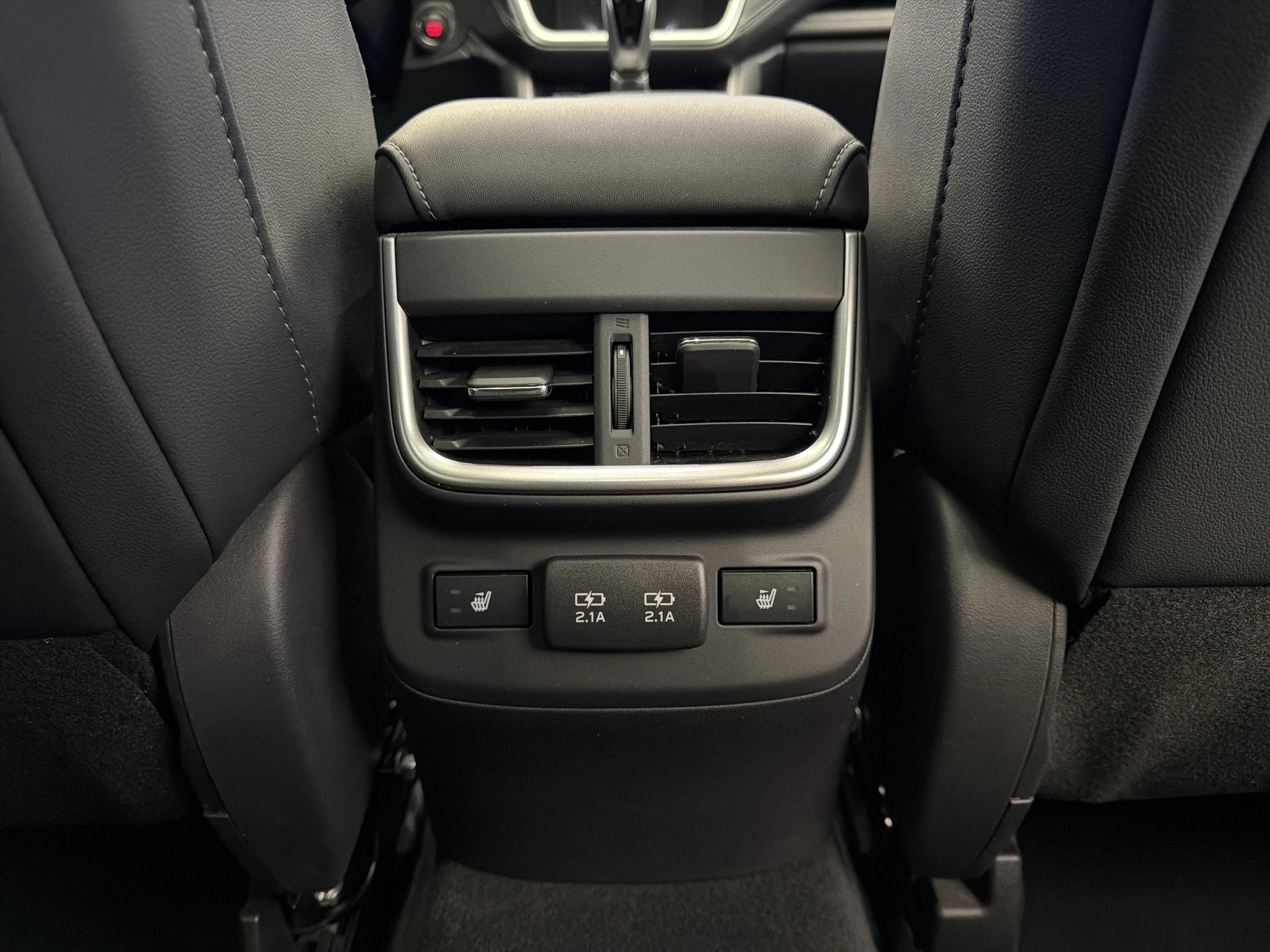 Used 2022 Crystal White Pearl Subaru Limited XT image 27