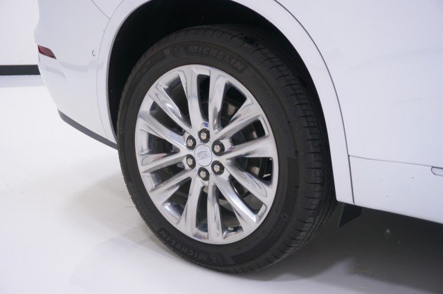 Used 2025 WHITE Cadillac FWD Premium Luxury image 6