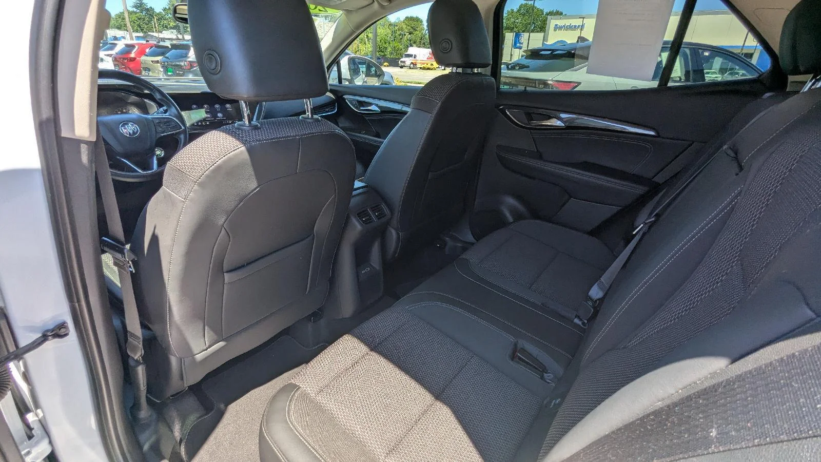 2022 Buick Envision Preferred - Photo 14