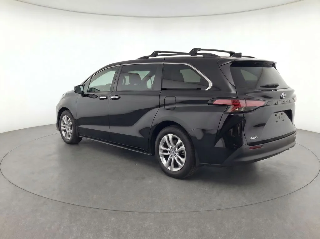 Used 2023 Black Toyota XLE image 3